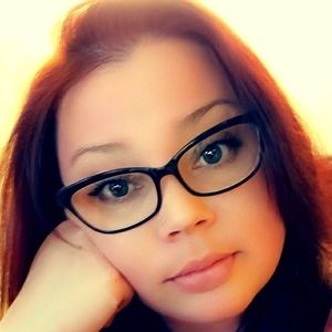 Meet your Posher, Sabrina